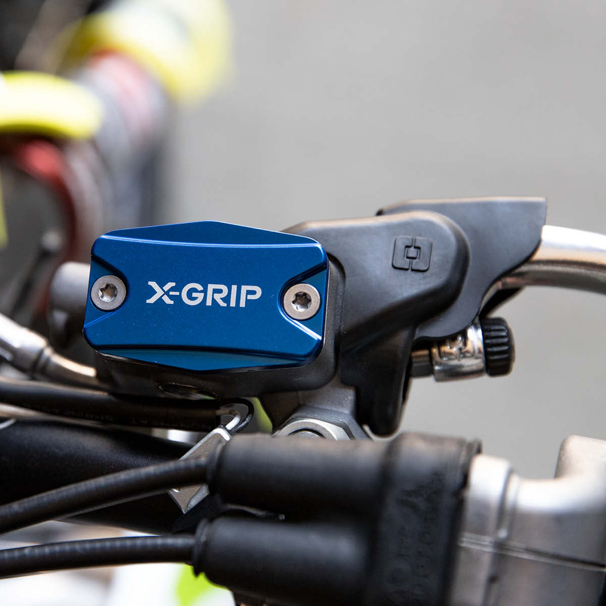 X-GRIP Brems- und Kupplungsarmaturendeckel 2021-2026 – Ansicht 6
