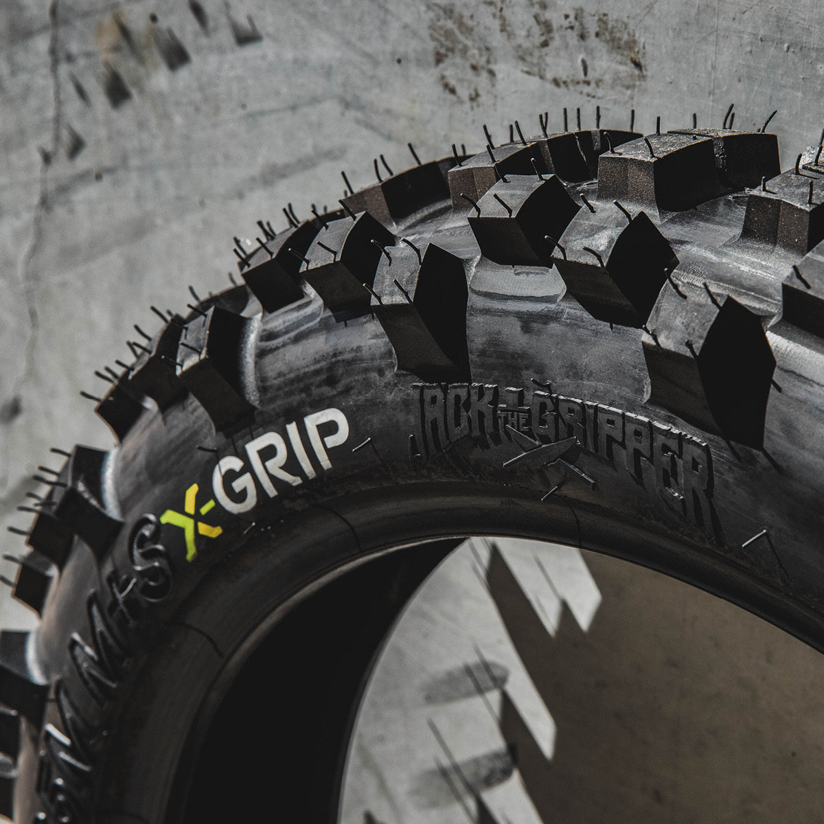 X-GRIP Reifen JACK THE GRIPPER – 120/90-18 FIM – Ansicht 8