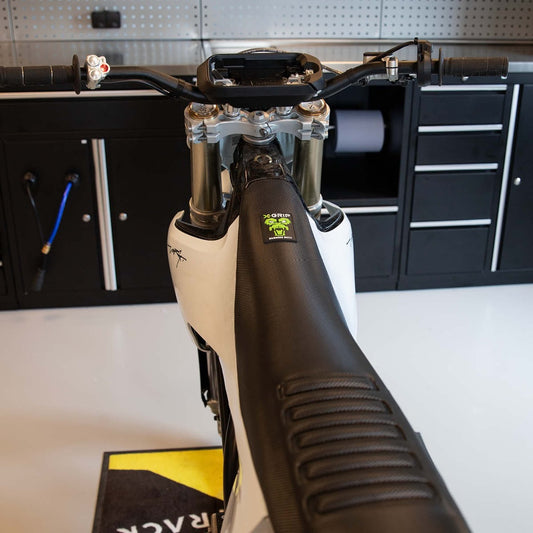 X-GRIP Sitzbankbezug BABOONS BUTT für STARK VARG Schwarz