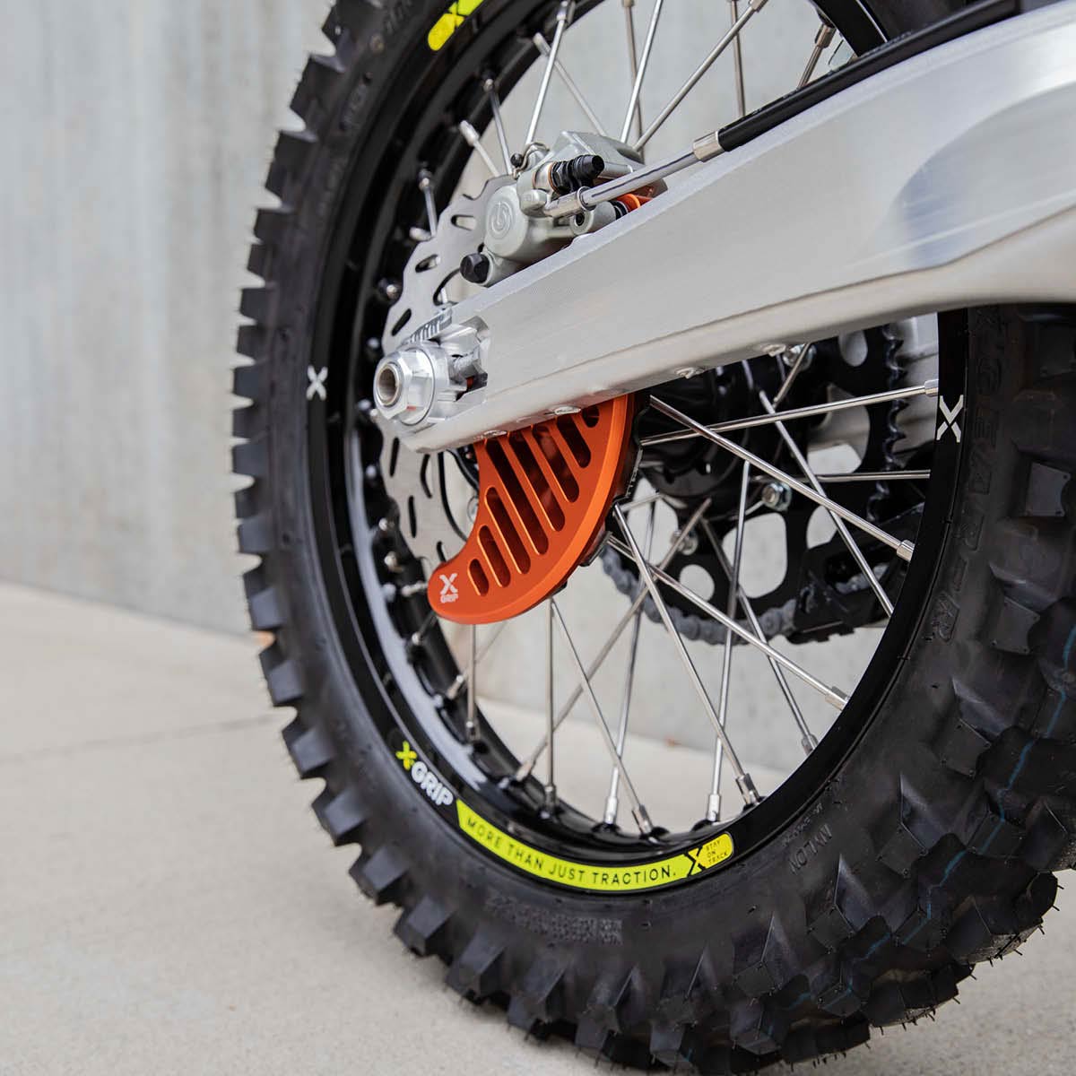 X-GRIP Brake Disc Guard for KTM, HQV, GASGAS - EC, EC-F, MC, MC-F, FC, FE, TC, TE, EXC, TBI, EXC-F, SX, SX-F (2023-2026)