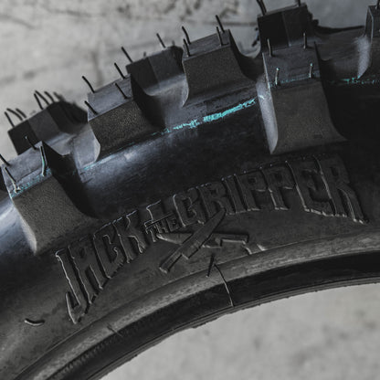 X-GRIP Reifen JACK THE GRIPPER – 120/90-18 FIM – Ansicht 4